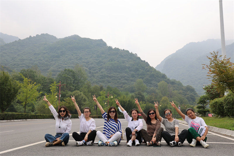 團(tuán)隊(duì)風(fēng)采